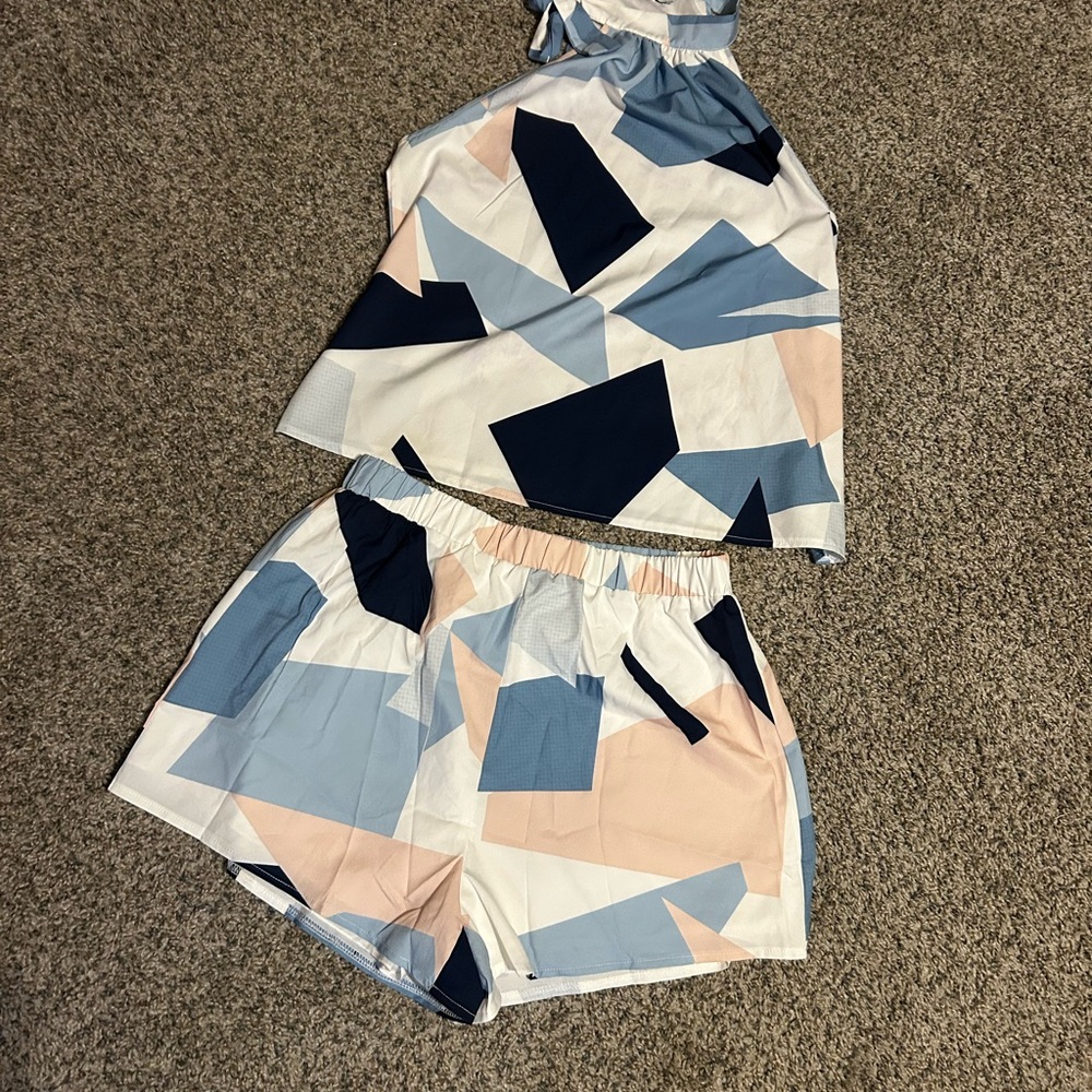 Trendy Boutique Geometric Halter Top SET - 2 pieces - NWOT